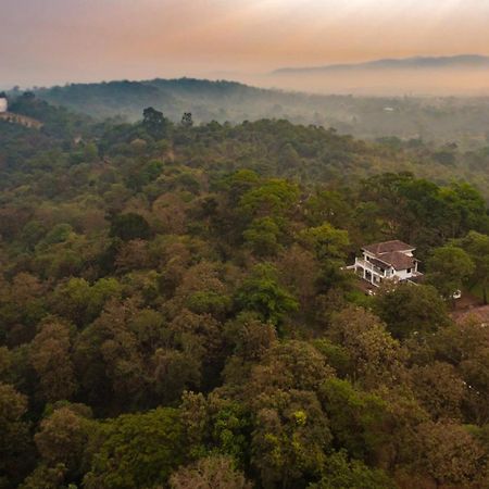 Отель The Postcard Velha, Goa Старый Гоа Экстерьер фото