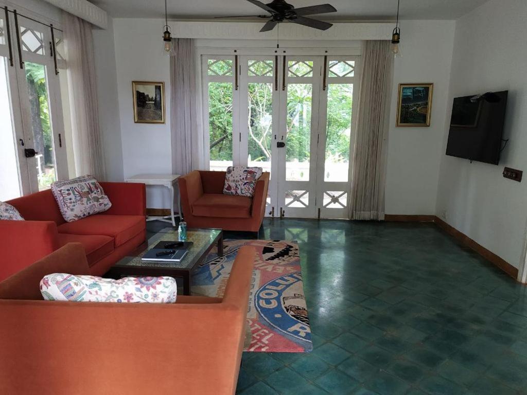 Отель The Postcard Velha, Goa Старый Гоа Экстерьер фото
