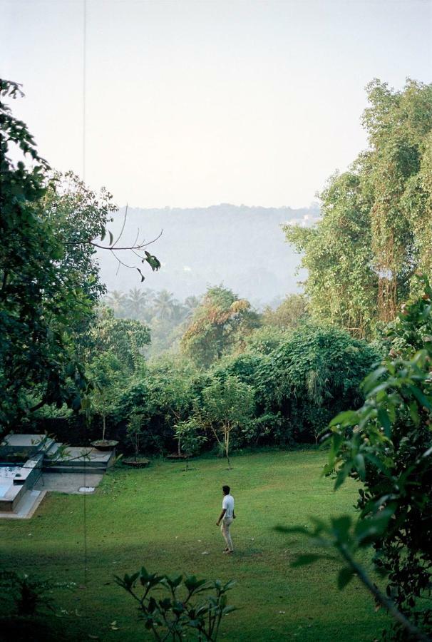 Отель The Postcard Velha, Goa Старый Гоа Экстерьер фото